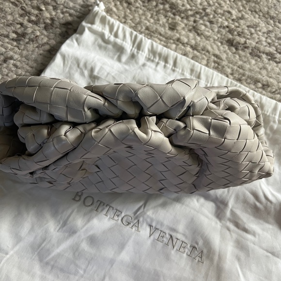 Bottega Venetta Large Clutch - Picture 7 of 9